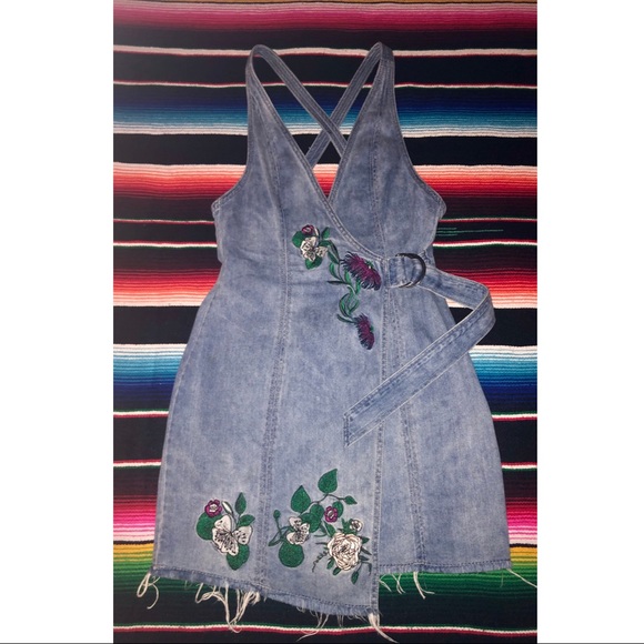 H&M Dresses & Skirts - Coachella Denim Dress